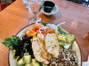 AppleWood Eatery & Espresso Bar