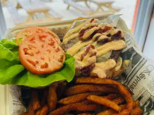Locohana Tropical Grill
