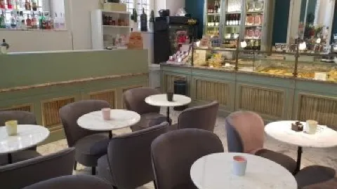 Caffe dei Mercanti in Lucca