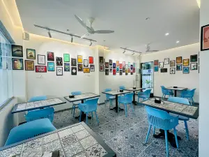 Cafe Rova, Kharadi