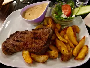 VISA Cafe - Brasserie