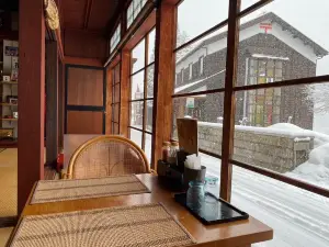 Yukidaruma (snowman) cafe