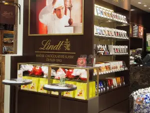 リンツ ショコラ ブティック＆カフェ ルミネ立川店