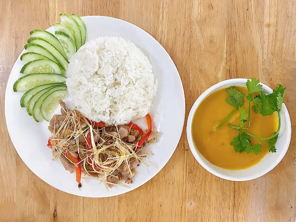 Bánh mì Domik
