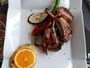 Turks Specialiteiten Restaurant De Sultan