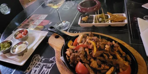 El Barrio Latino