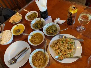 Alloro Chooti Restaurant Sigiriya