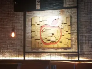 Applebee's Downtown Center