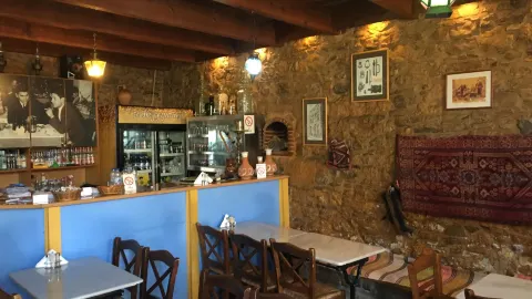 To Kechrimbari in Chios