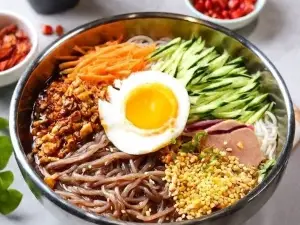 Chunhuaminzu Food