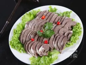 马乃比烤肉城