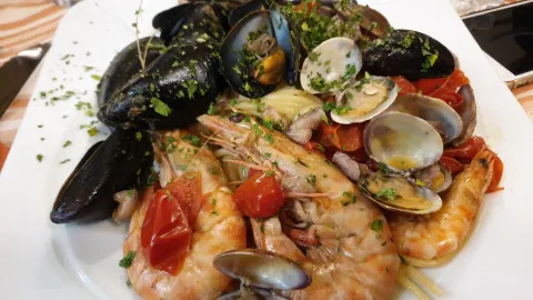Ristorante Pizzeria La Controra in ปรอซิดา