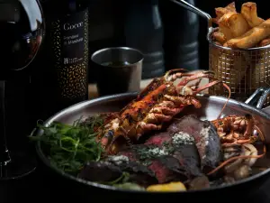 Bo'Vine Meats & Wines