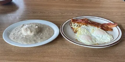 Zeke's Eatin' Place