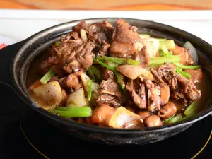 重庆鸡公煲(黄河路店)