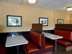 Wayside | Restaurant • Bakery • Creamery