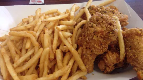 Chicken Shack - Churn Creek in レディング