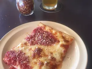 Anna's Pizzeria