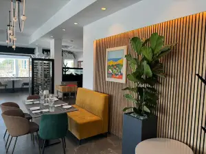 Grazie Restaurant