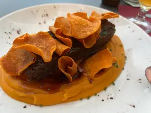 La Peculiar Pequeño Restaurante