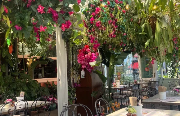 Cafe Toscano