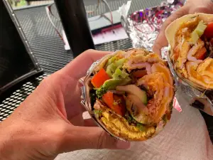 Wrap and Roll Café