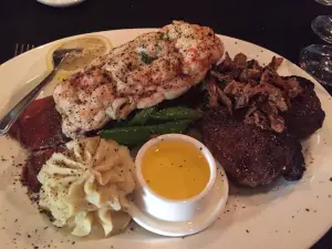 Churchill's Steakhouse