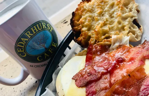 Cedarhurst Cafe