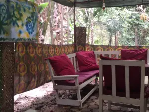 Via Via Caltural café - Arusha