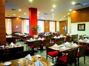 Restaurante Naia - Hotel Holiday Inn