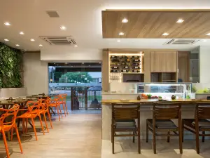 Daásu Sushi Bar