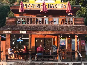The Old Ice House Pizzeria
