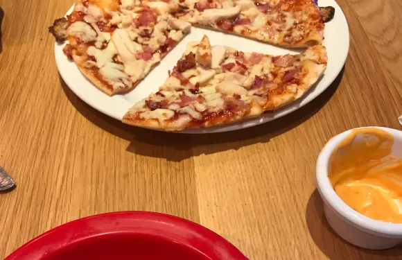 Pizza Hut