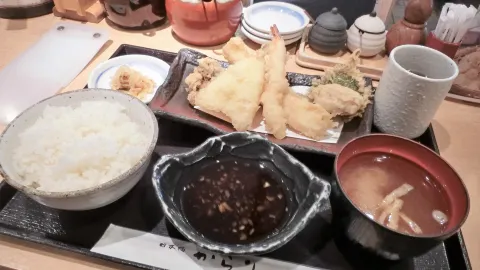 Nihonbashi Karari Utsunomiya Station bldg Paseo in อุสึโนมิยะ