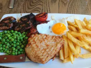 Drapers Arms