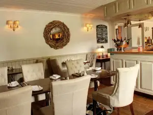 Driftwood Brasserie