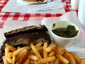 Big Ben's D & M Restaurant at the Depot