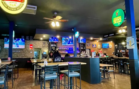 Vintage Kitchen & Bar