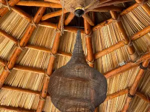 Maukaa Restaurant & Beach Club