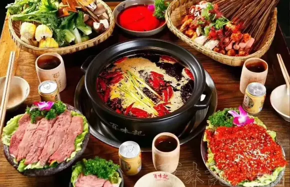 百味記小郡肝砂鍋串串香（富川店）