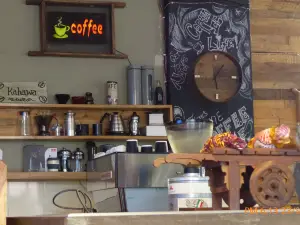 Aroma Coffee Shop