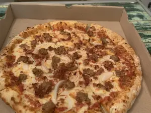 Cardinal Pizza