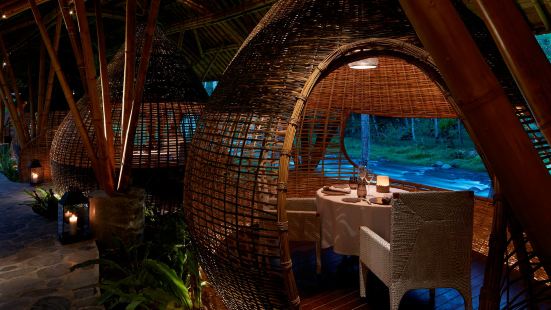 Kubu RESTAURANT
