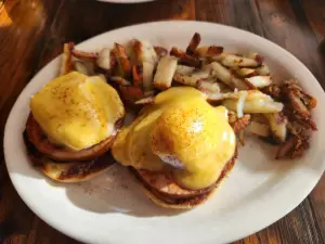 Moon's Kitchen Cafe