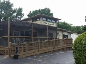 Riverview Restaurant & Tavern