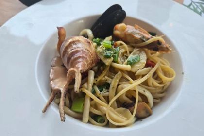 Buko Seaside bar and Restaurant