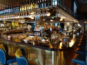 Tradehouse Central