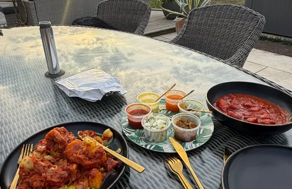 Holdi Spice Lounge