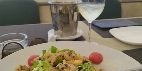Yachting Club 32