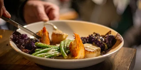 Linear Restaurant